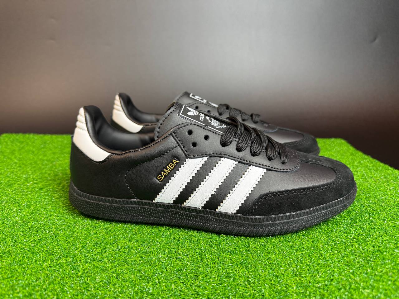 Adidas Samba